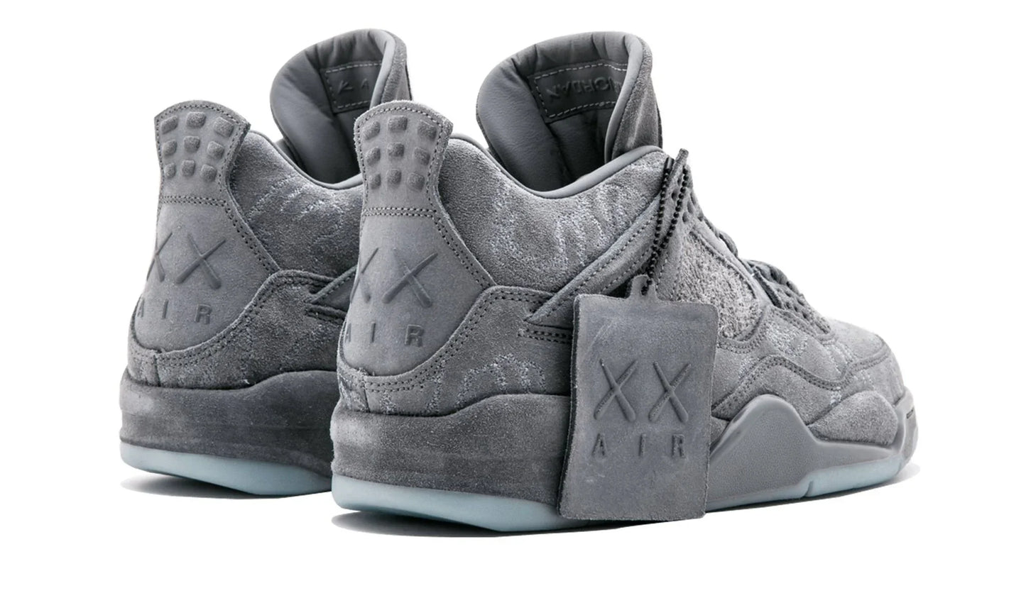 Air Jordan 4 Retro "KAWS"