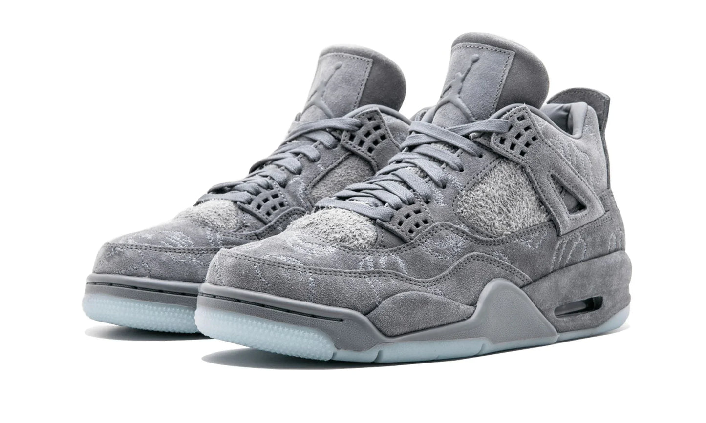 Air Jordan 4 Retro "KAWS"