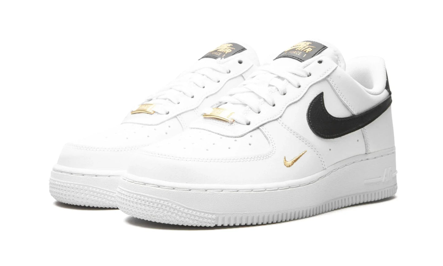 Nike Air Force 1 ''ESSENTIAL''