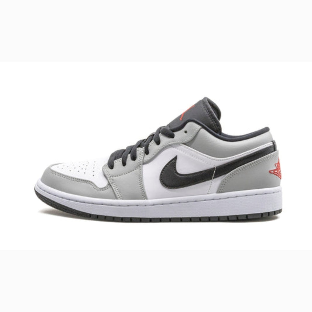 Air Jordan 1 Retro Low