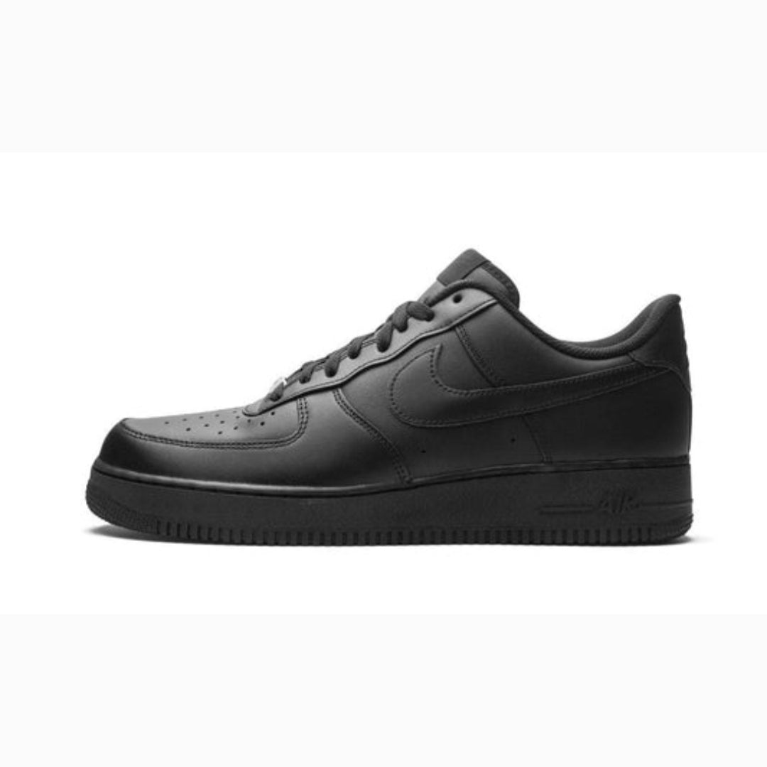 Nike Air Force 1 "Triple Black"