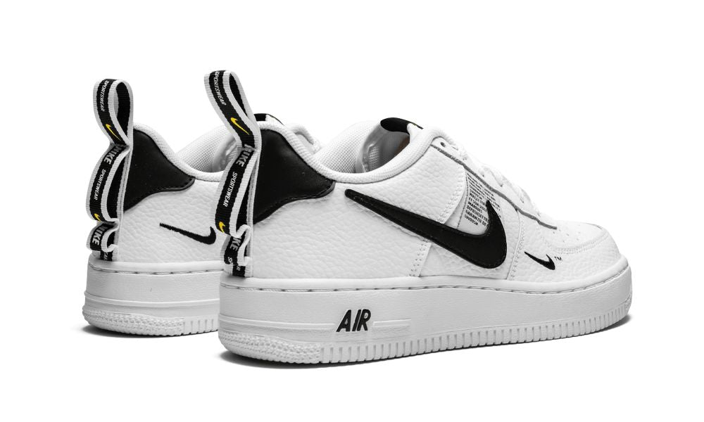 Nike Air Force 1 LV8 UTILITY