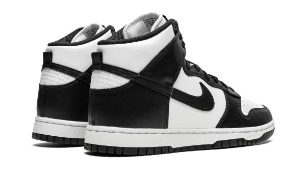 Nike Dunk High "Panda"